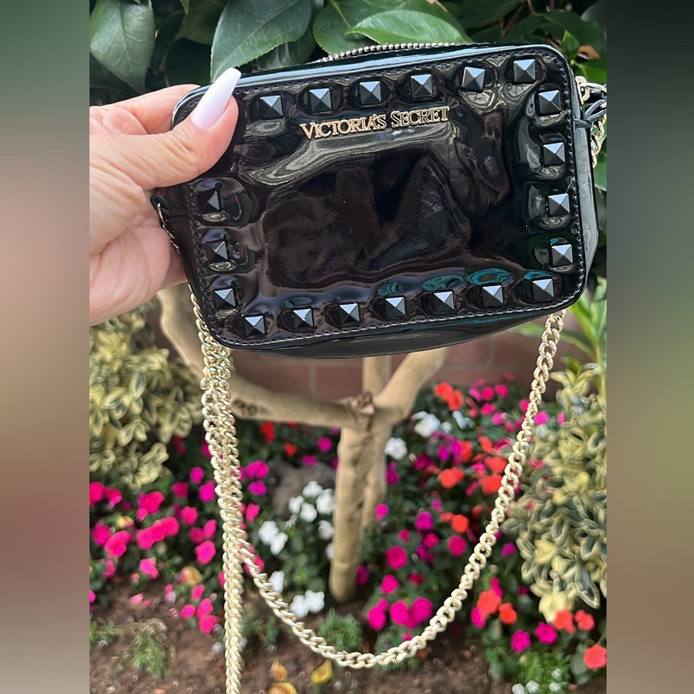 Victoria’s Secret crossbody